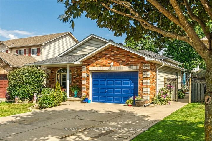 Property Photo: 64 Caledonia Avenue ON N3W 2M9