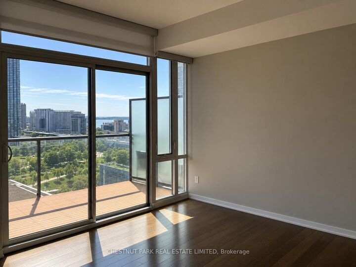 Property Photo:  170 Fort York Boulevard 1406  ON M5V 0E6 