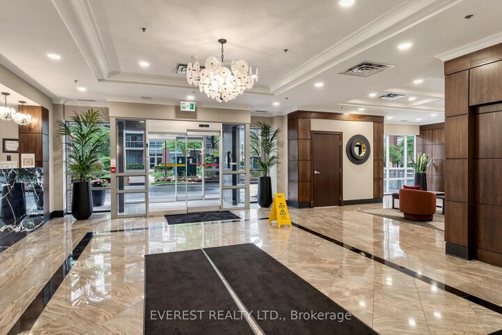 Property Photo:  5 Michael Power Place #2101  ON M9A 0A3 