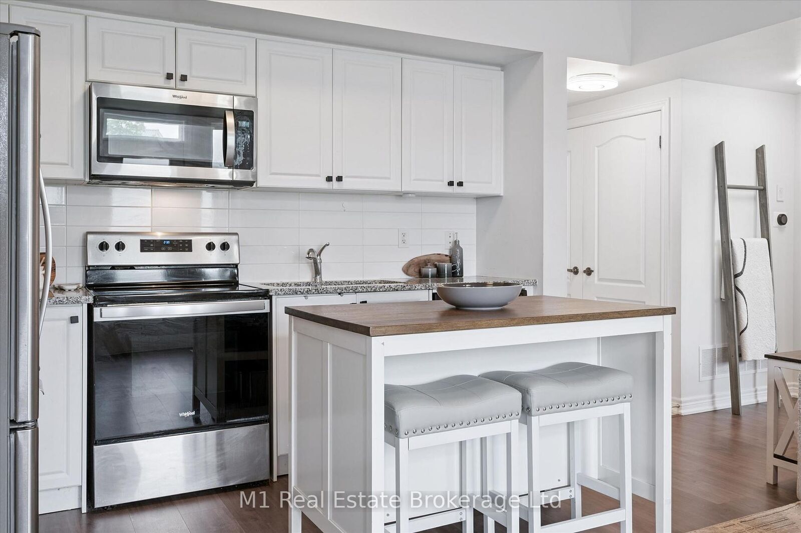 Property Photo:  279 Law Drive  ON N1E 7E8 