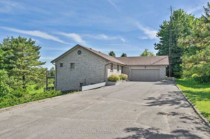 Property Photo: 473 Sunset Crescent ON K0K 2X0