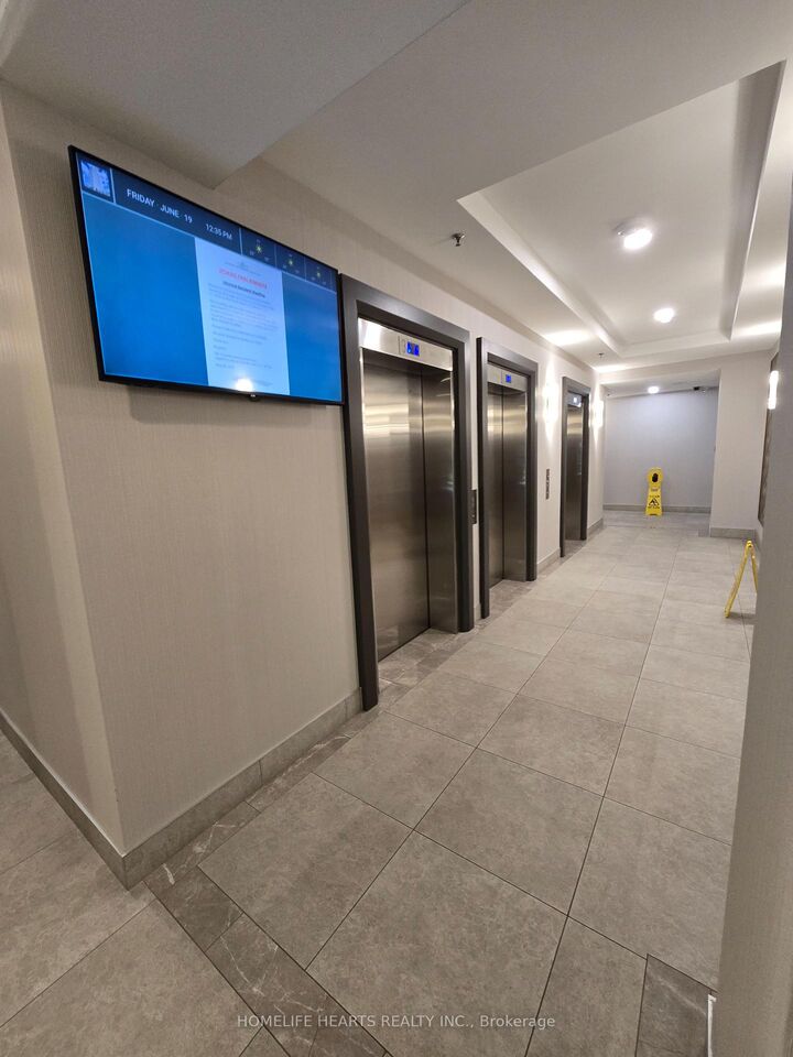 Property Photo:  115 Omni Drive 1207  ON M1P 5B4 