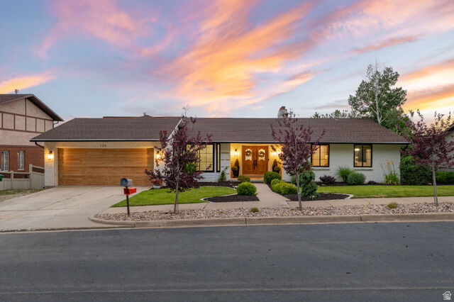 Property Photo:  126 S Sunset Dr  UT 84025 