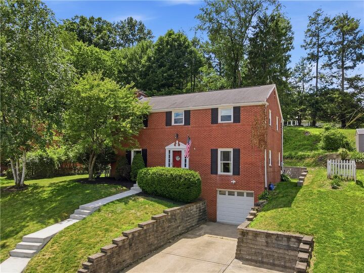 Property Photo:  1705 President Dr  PA 15116 