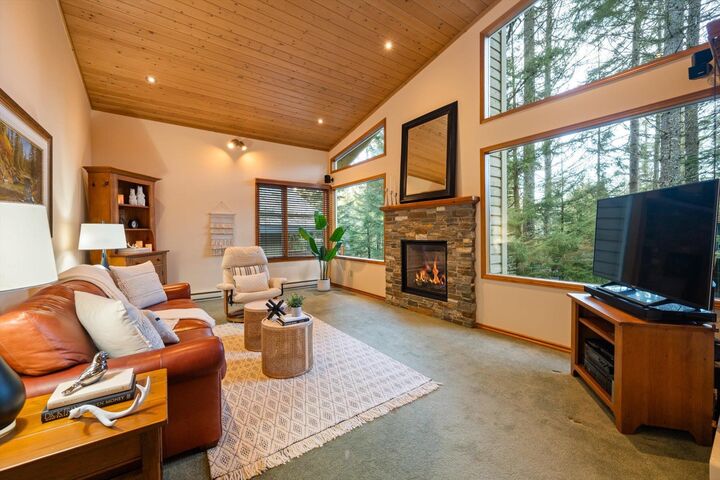 Property Photo: 3205 Arbutus Drive BC V8E 0B8
