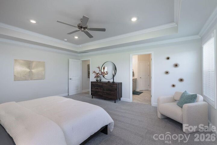 Property Photo: 5049 Cardiff Court 4 NC 28609