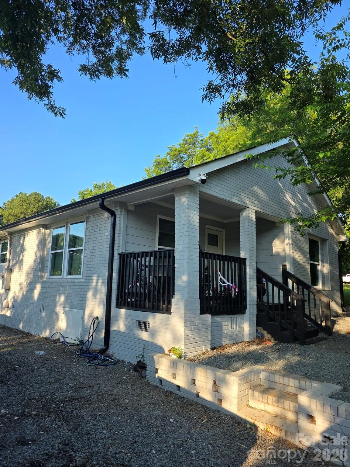 Property Photo:  803 Gordon Street  NC 28112 