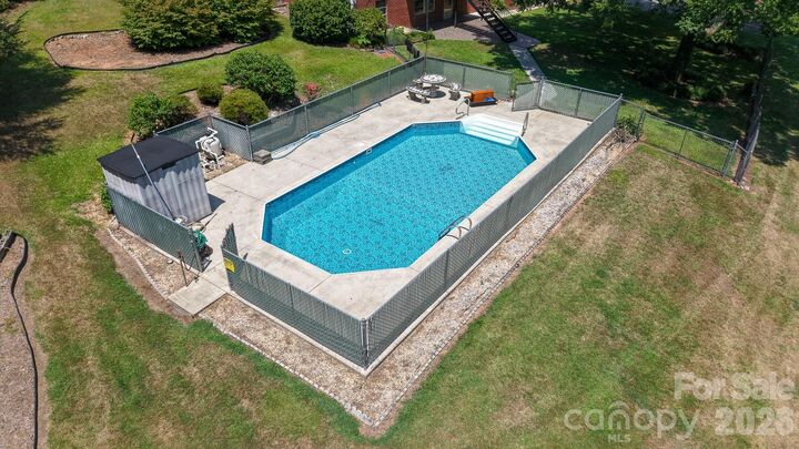 Property Photo: 390 Airport Road NC 28681