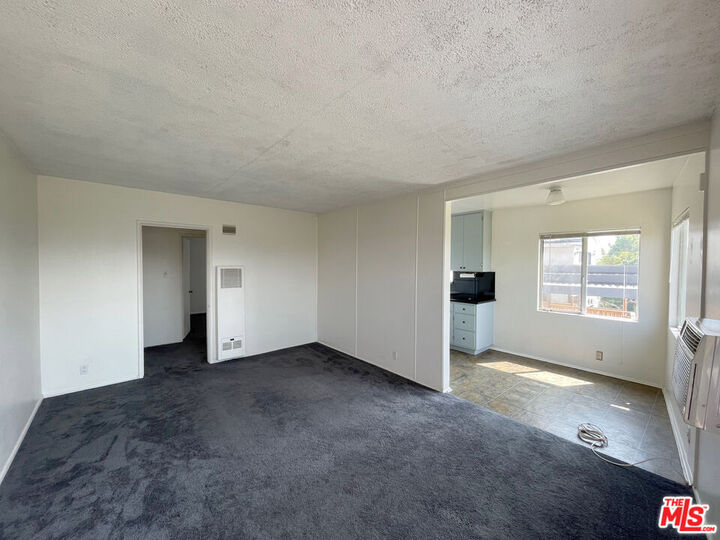 Property Photo:  2986 Waverly Dr  CA 90039 