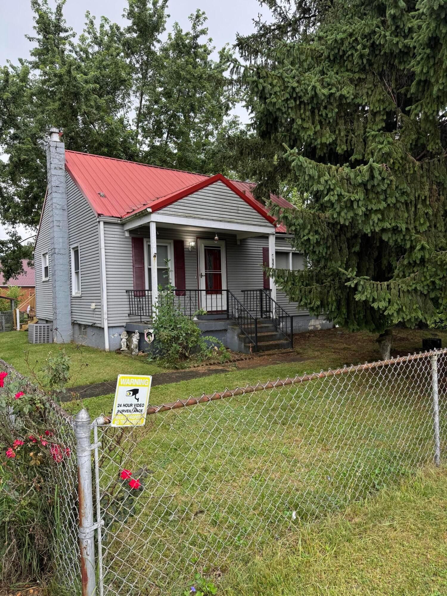 Property Photo:  317 Rumsey Road  OH 43207 