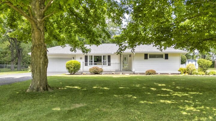 Property Photo: 2056 Lehner Avenue OH 43302
