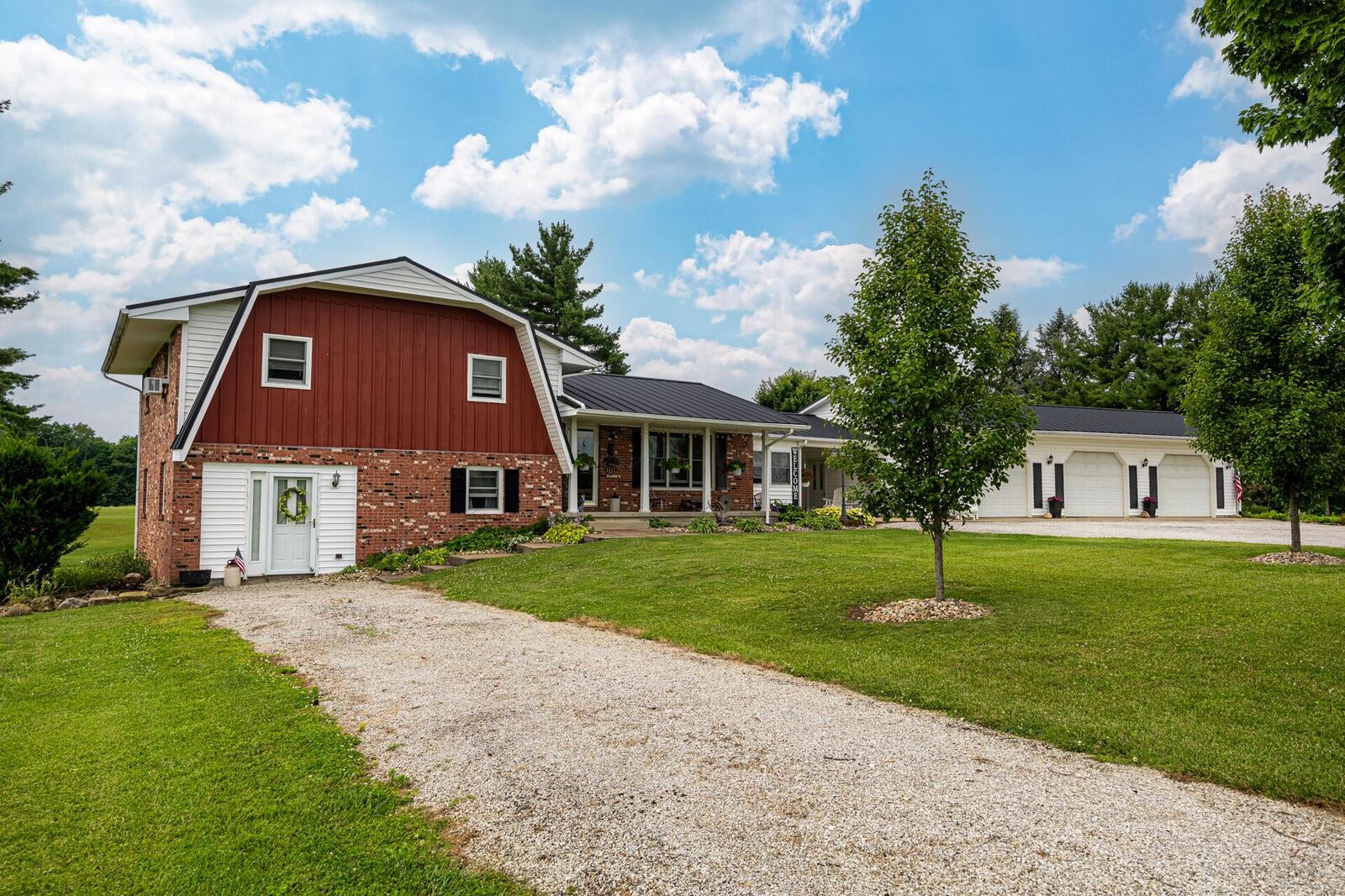 Property Photo:  4102 Township Road 99  OH 43338 