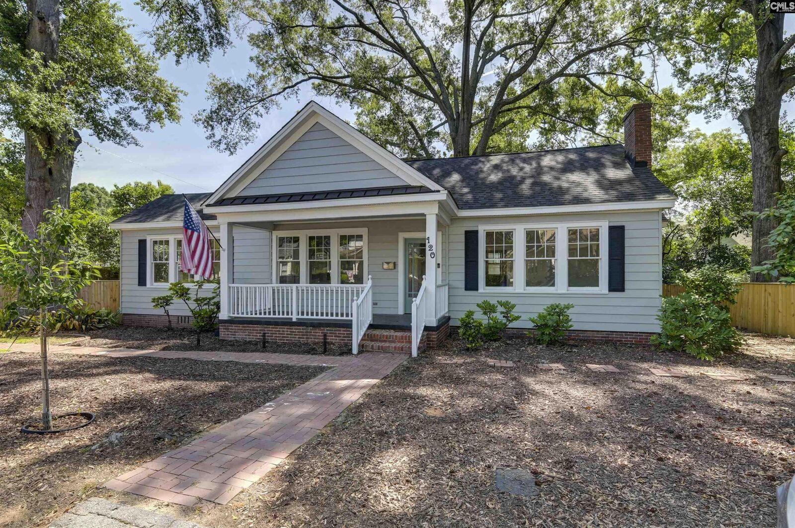Property Photo:  120 S Walker  SC 29205 