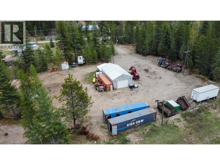 Property Photo: 1978 Airport Road BC V0G 1Z0