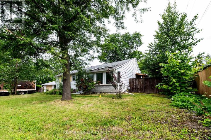 Property Photo:  2801 Baseline Road 3  ON K2H 7B6 