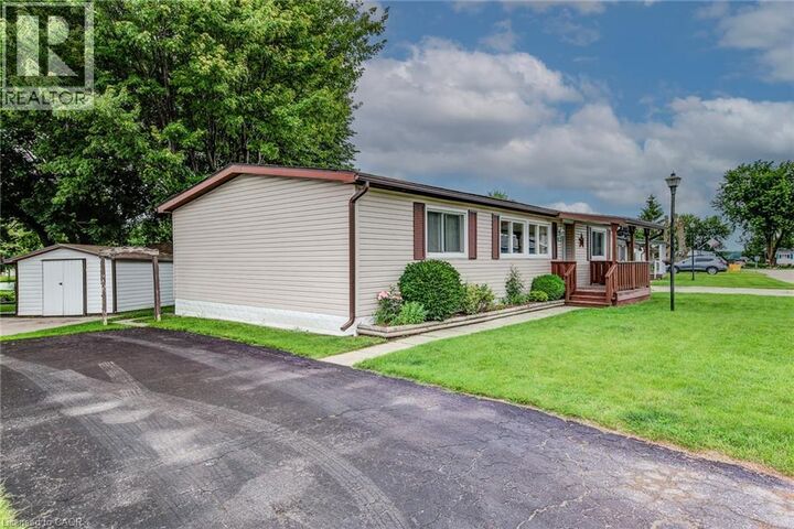 Property Photo: 63 Fairview Crescent ON N4W 3G8