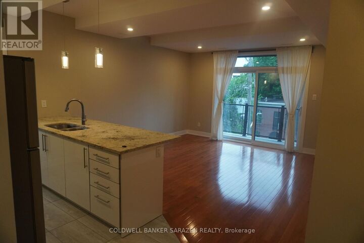 Property Photo:  7 Monk Street 8  ON K1S 3Y5 
