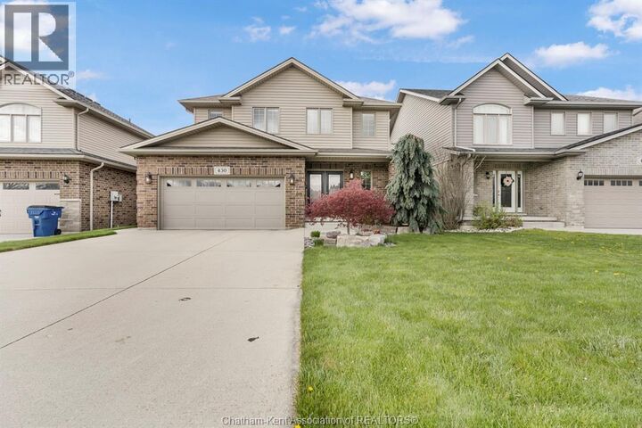 Property Photo:  430 Twilight Trail  ON N7L 0B9 