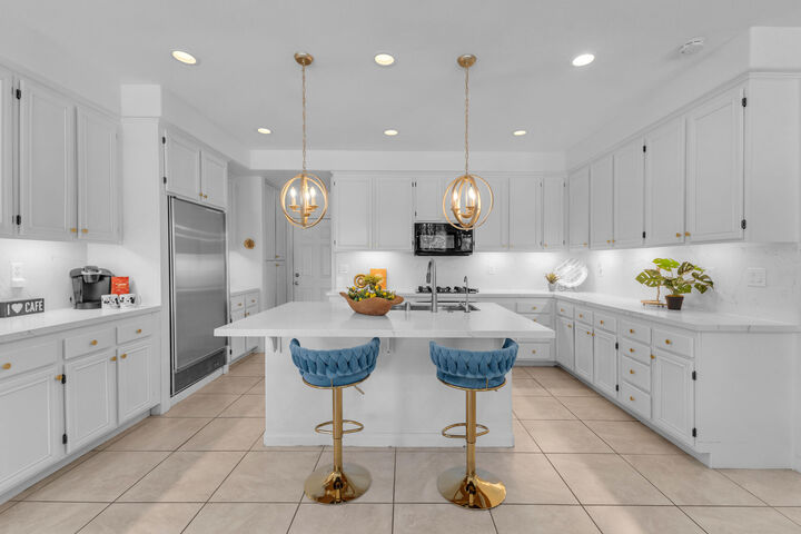 Property Photo:  84440 Quartino Place  CA 92203 