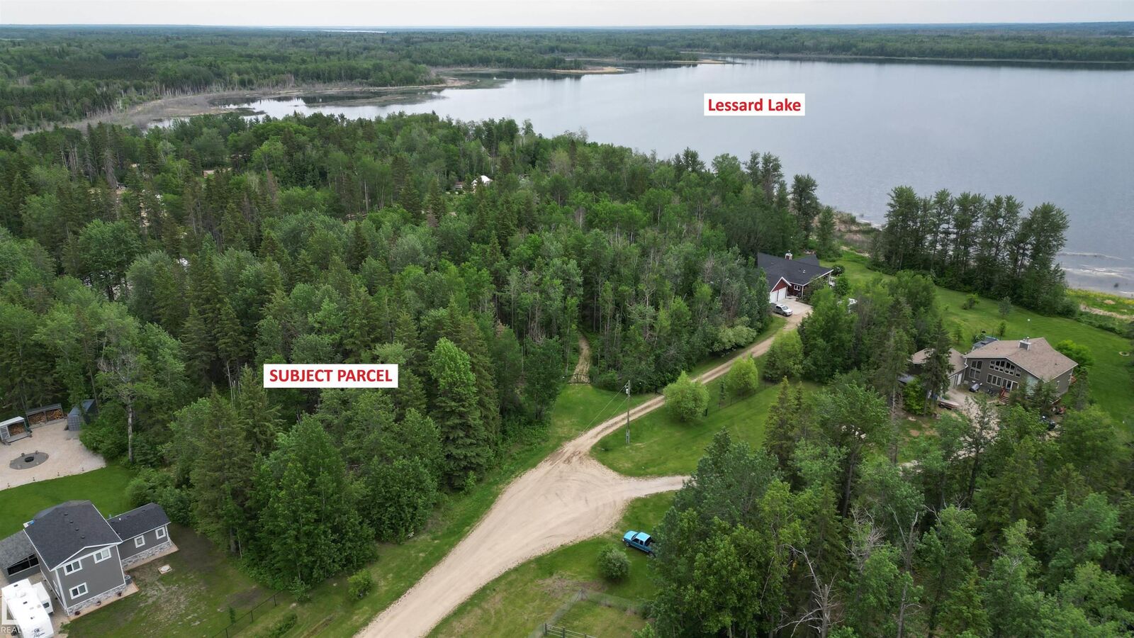 Property Photo:  55530 Rge Road 52 205  AB T0E 2A0 