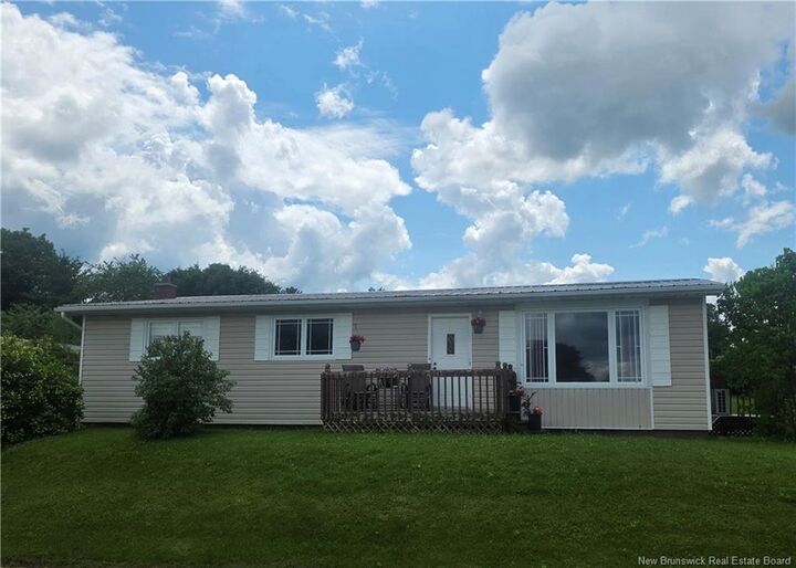 Property Photo:  16 Harding Drive  NB E6G 1C4 
