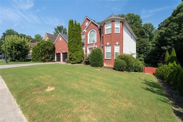 Property Photo:  2989 Heritage Oaks Circle  GA 30019 