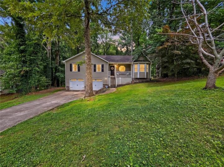 Property Photo:  916 Little River Lane  GA 30189 