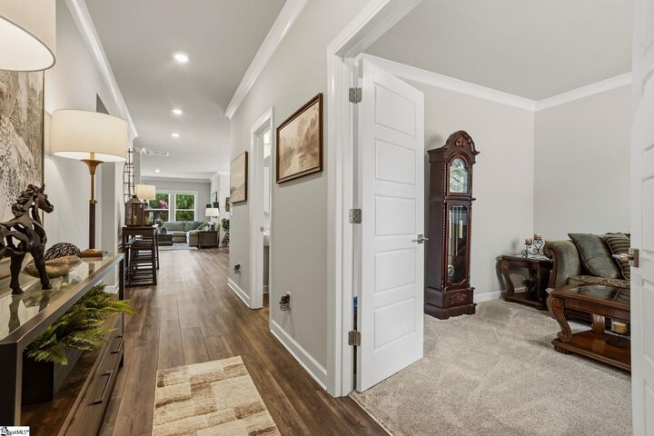 Property Photo:  927 Whitemarsh Avenue  SC 29680 
