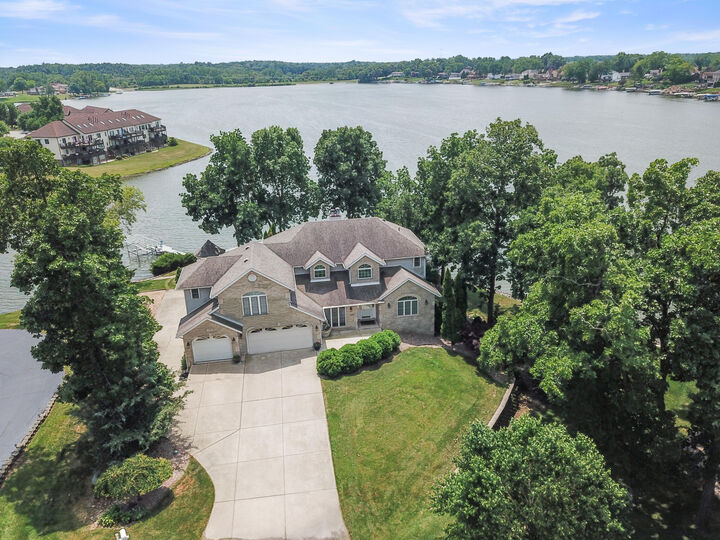 Property Photo: 1739 Beachview Court IN 46307