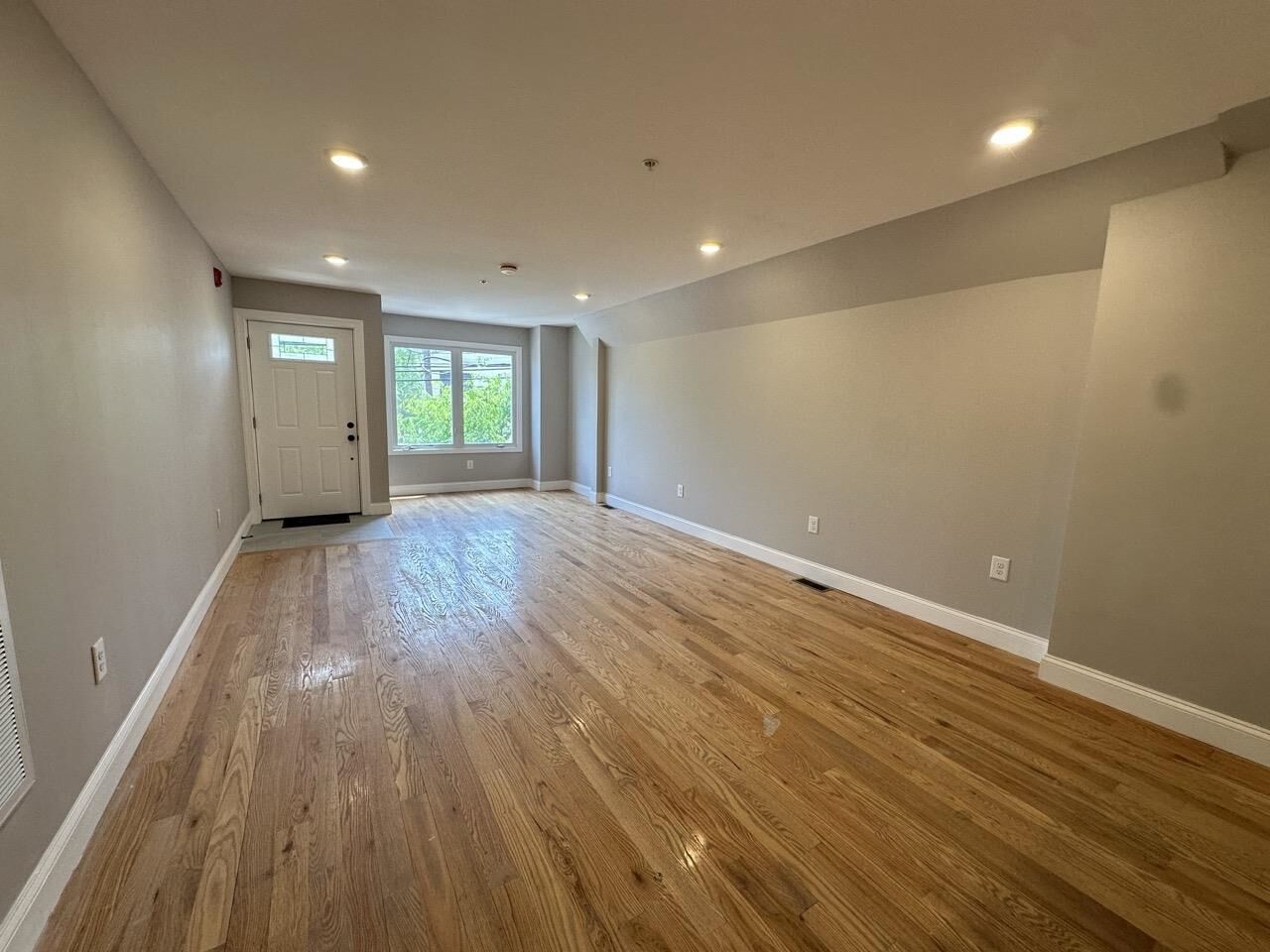 Property Photo:  4103 Palisade Ave 1  NJ 07087 