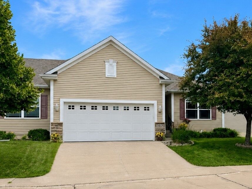 Property Photo: 3019 SW Westview Lane IA 50023