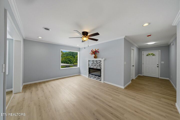 Property Photo:  100 Delaware Ave  TN 37830 