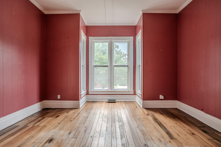 Property Photo:  123 E Campbell Street  KY 40601 