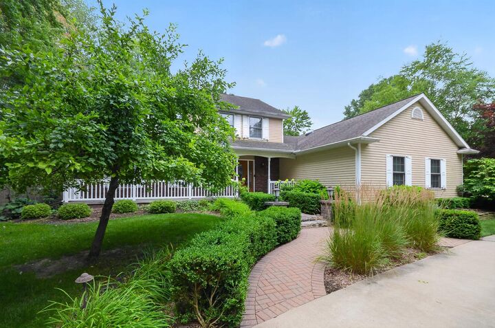 Property Photo:  4010 E Old Pine  MI 48642 