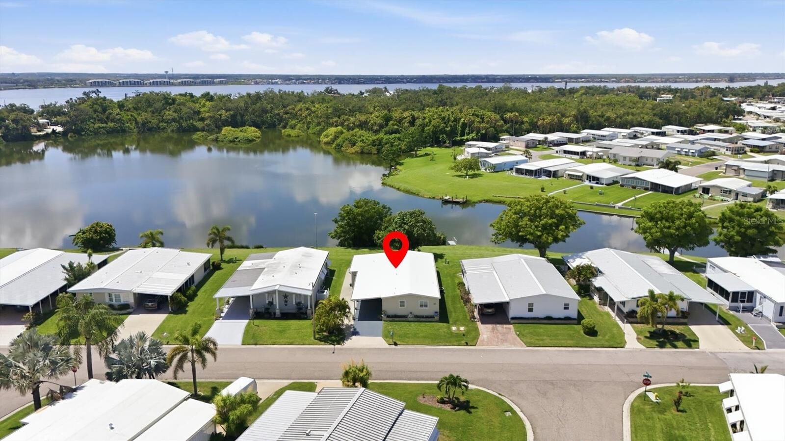 Property Photo: 4619 15th Street Court E FL 34222