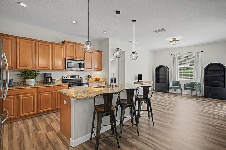 Property Photo: 10634 Lucaya Drive FL 33647