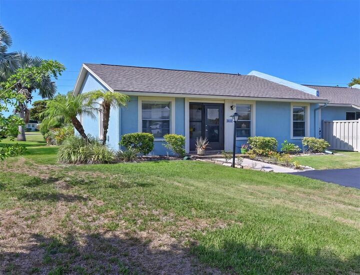 Property Photo: 3617 34th Avenue Drive W FL 34205