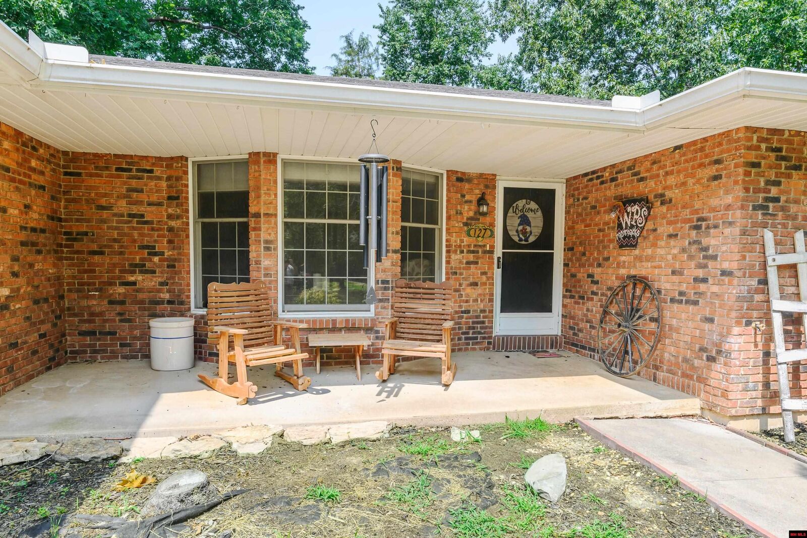 Property Photo:  127 Kingwood Circle  AR 72619 