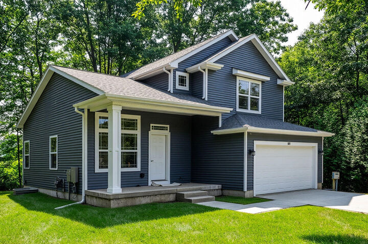 Property Photo:  15317 Sherwood Lane  MI 48906 