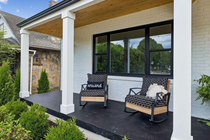 Property Photo:  903 26th Ave N  TN 37208 