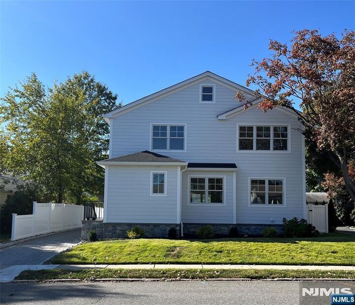 Property Photo:  36 Albert Avenue  NJ 07410 