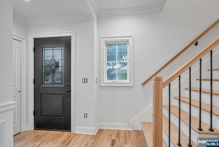 Property Photo:  36 Albert Avenue  NJ 07410 