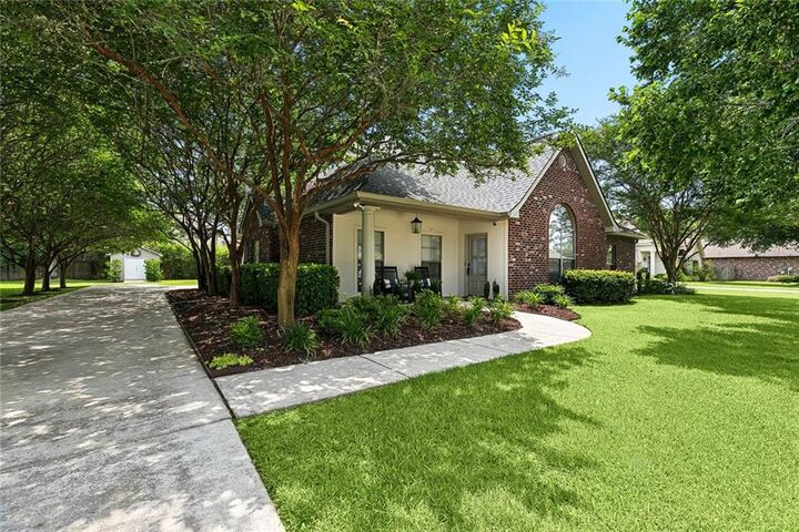 Property Photo:  15316 S Tiger Loop  LA 70454 
