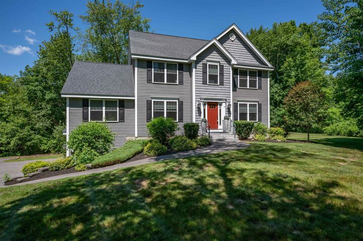 Property Photo:  7 N Salem Road  NH 03841 