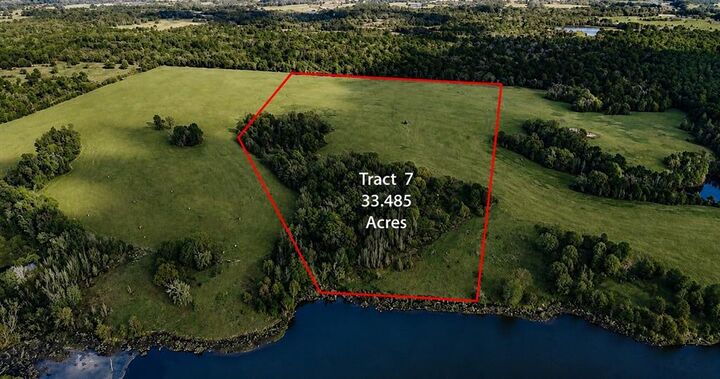 Property Photo: 1040 County Road 3590 TX 75494