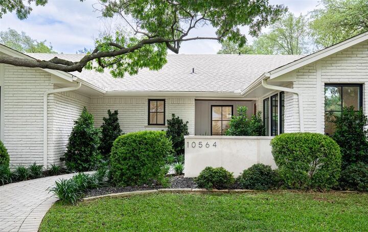 Property Photo:  10564 Cox Lane  TX 75229 