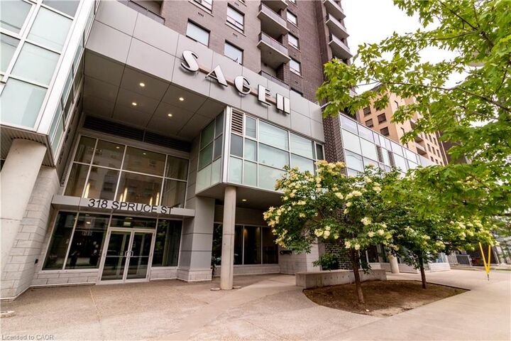 Property Photo:  318 Spruce Street 1004  ON N2L 0E9 