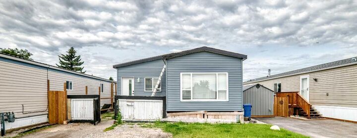 Property Photo:  6220 17 Avenue SE 356  AB T2A 7H4 