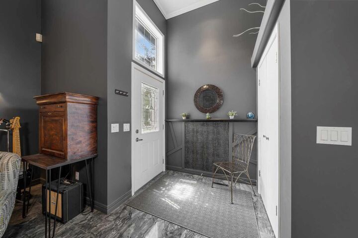 Property Photo:  119 Applemont Close SE  AB T2A 7S3 