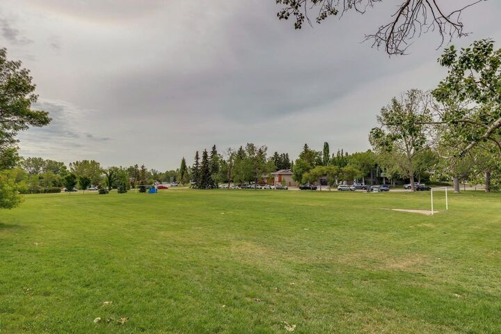 Property Photo: 2144 Chilcotin Road NW AB T2L 0X1